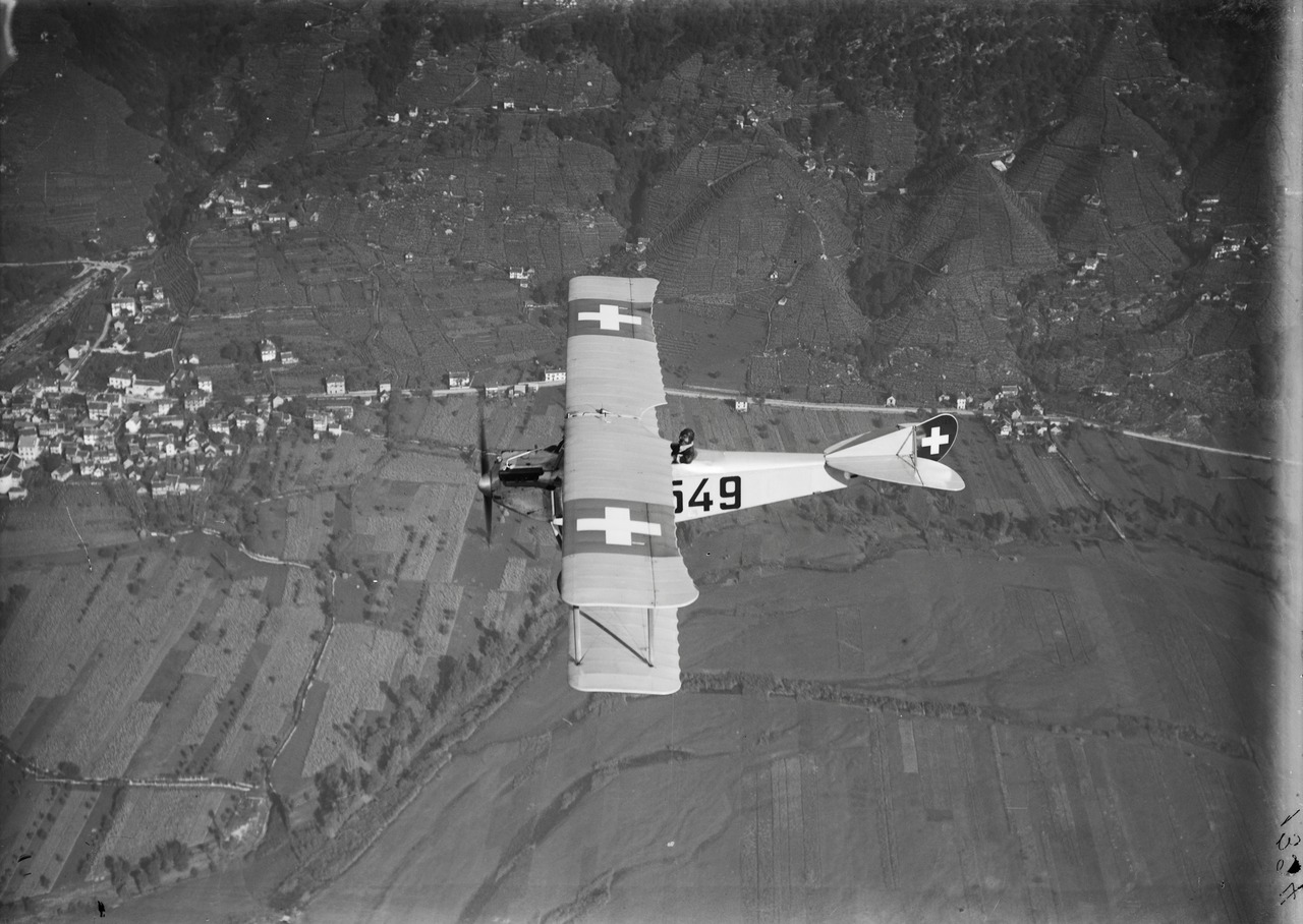 Haefeli DH-3a suisse en vol