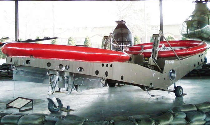 Piasecki VZ-8P-2 AirGeep préservé