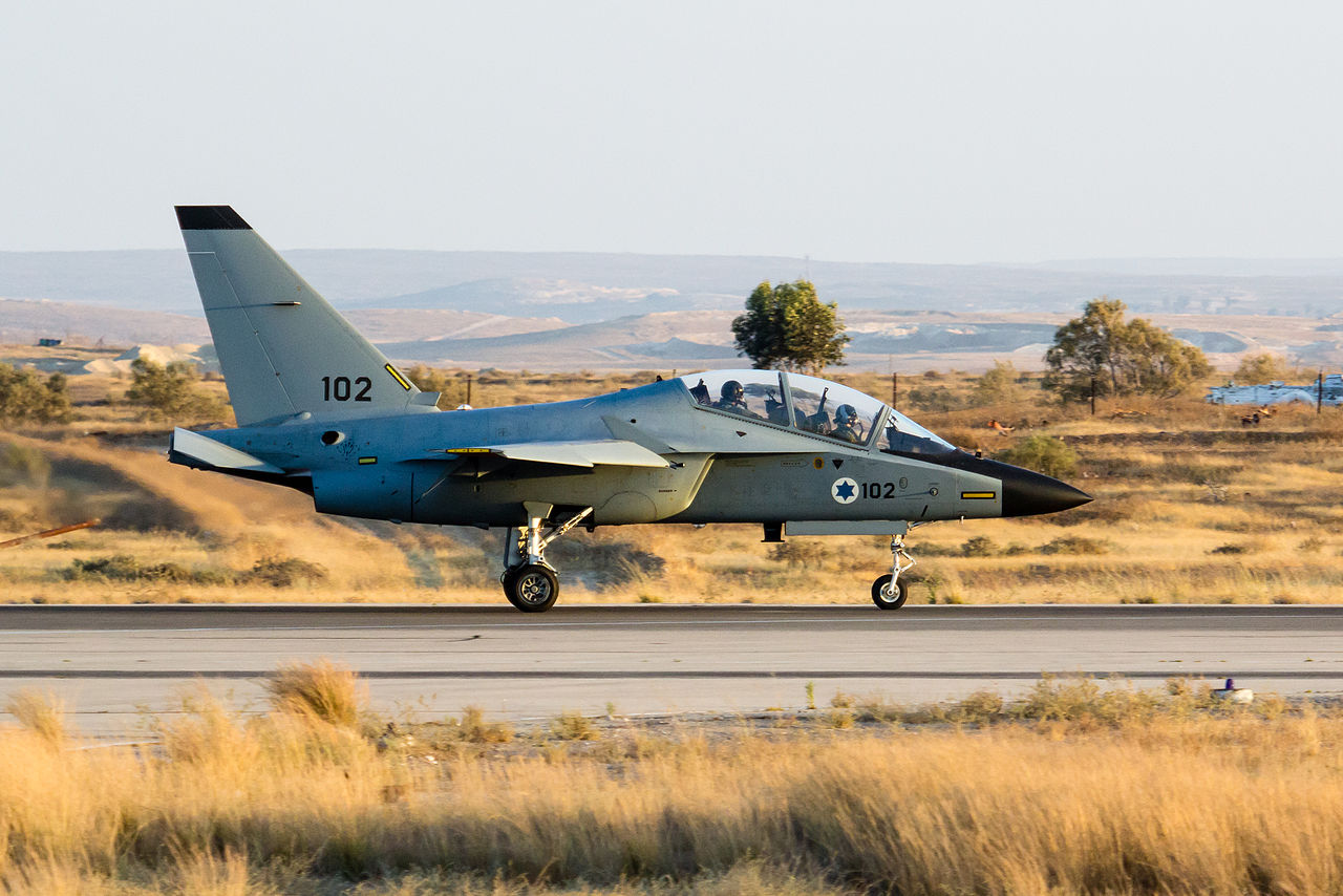 Alenia M-346i Lavi israélien