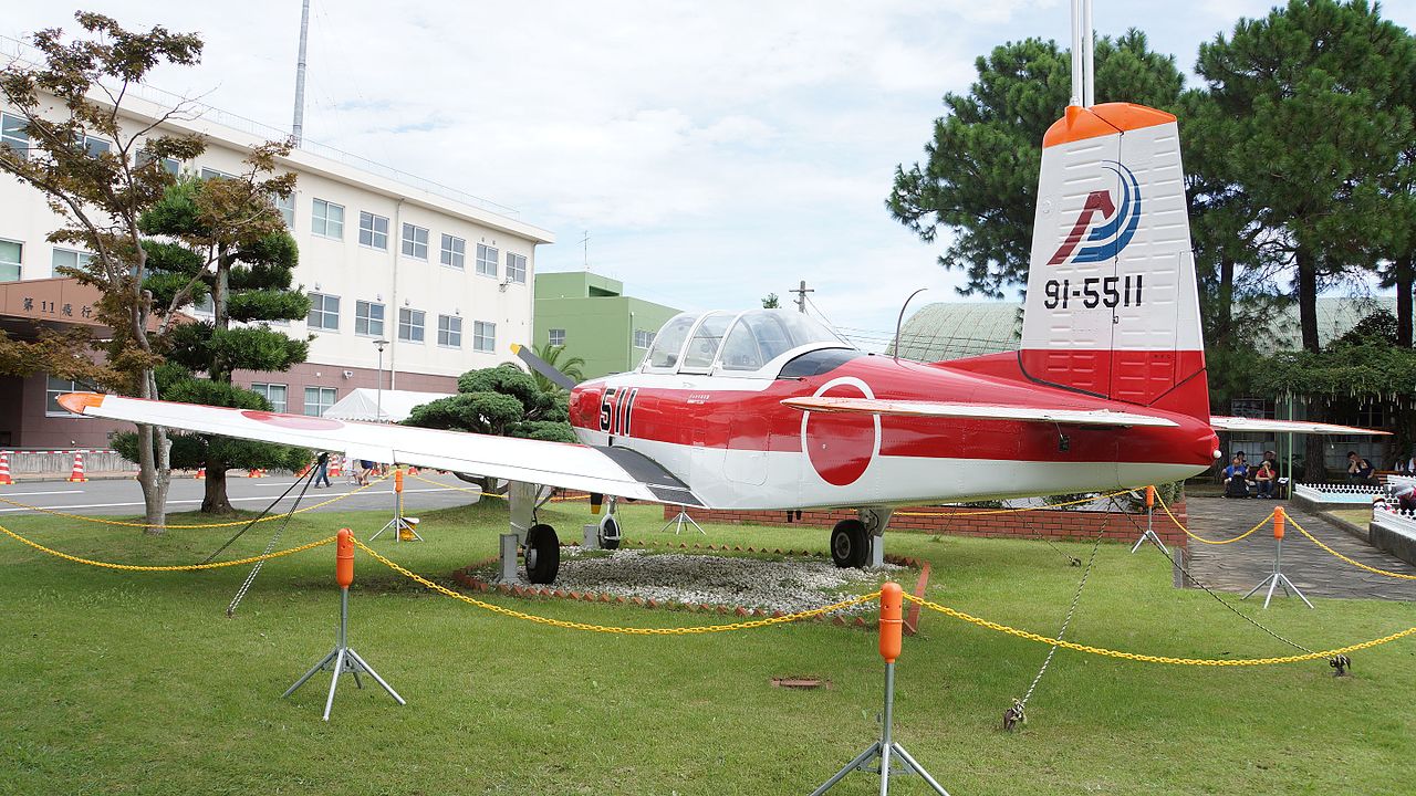 Fuji T-3 vu de l'arrière