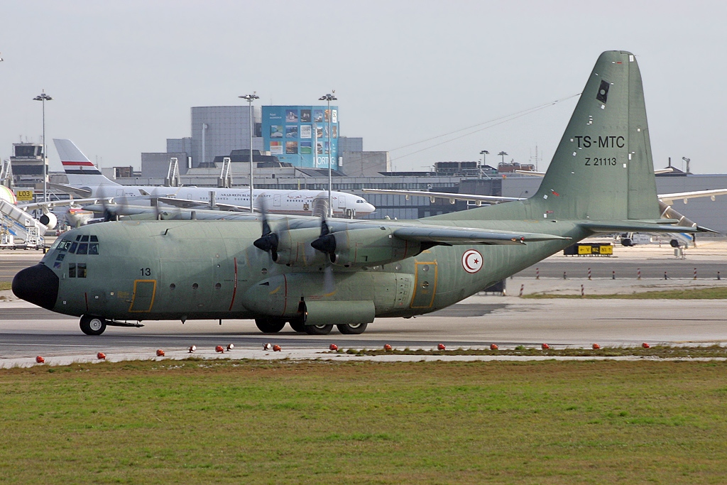 Lockheed C-130B Hercules tunisien