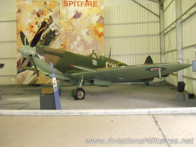 Supermarine Spitfire XVI de la RAF par Clansman
