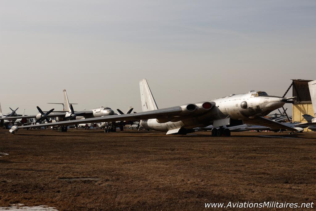 Myasishchev M-4 Bison (3MD) vu de l'avant par Ansierra117