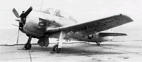 North American XSN2J au sol vu de l'avant