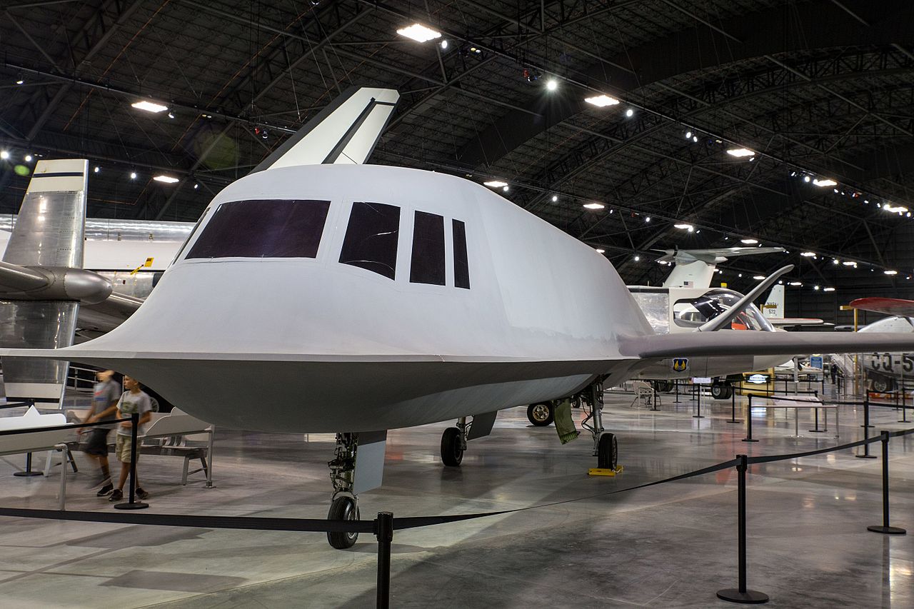 Northrop Tacit Blue vu de face