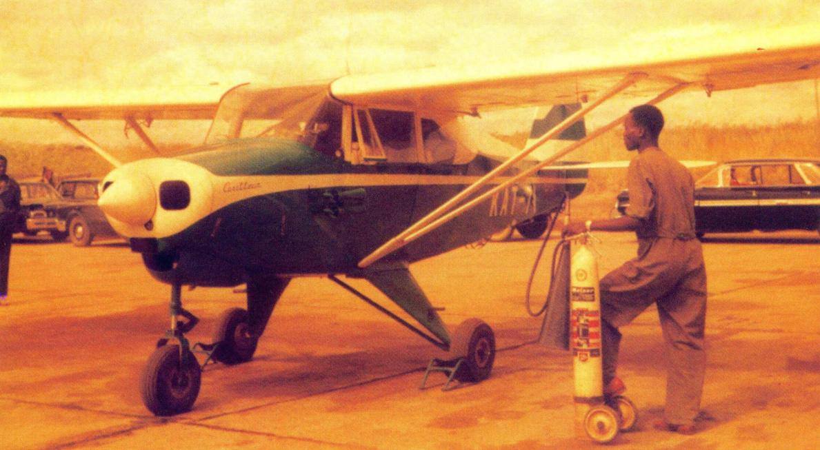 Piper PA-22-150 Caribbean katangais