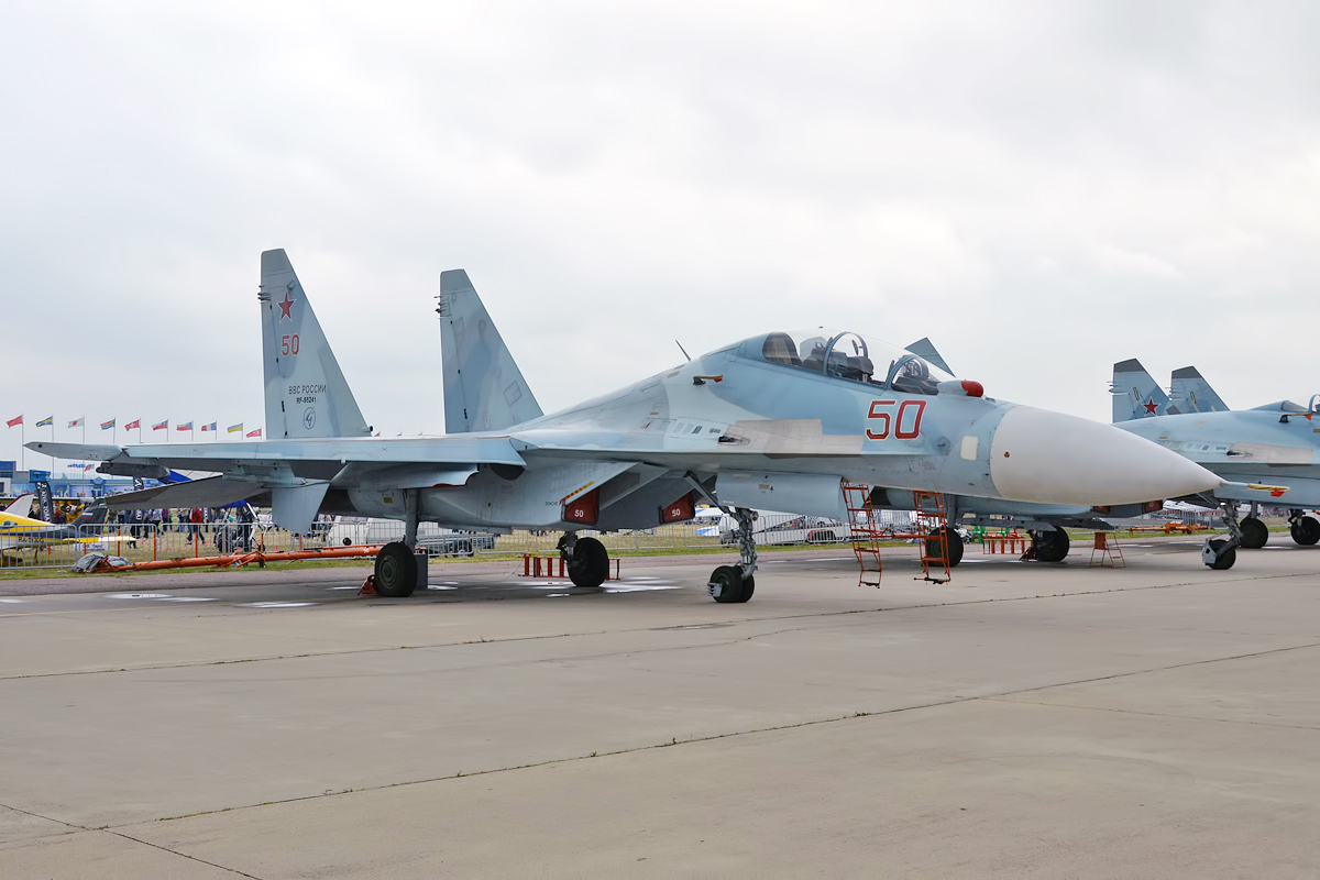Sukhoï Su-30M2 russe au sol