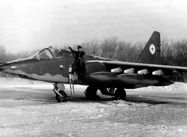 Sukhoï Su-25K nord-coréen au sol