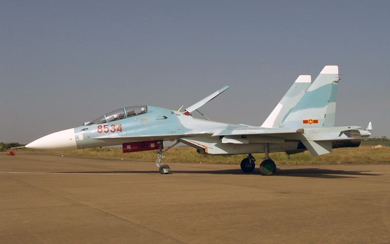 Sukhoï Su-30MK2V vietnamien au sol