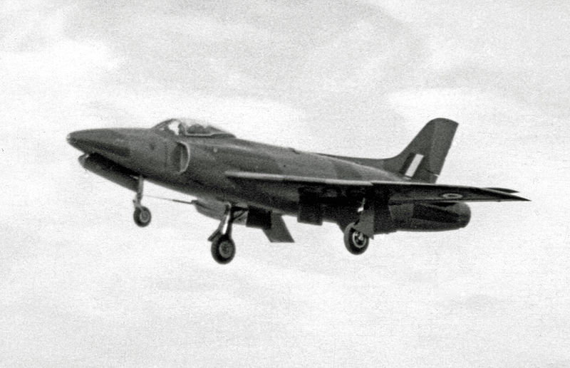 Supermarine Swift FR.5 de la RAF à l'atterrissage