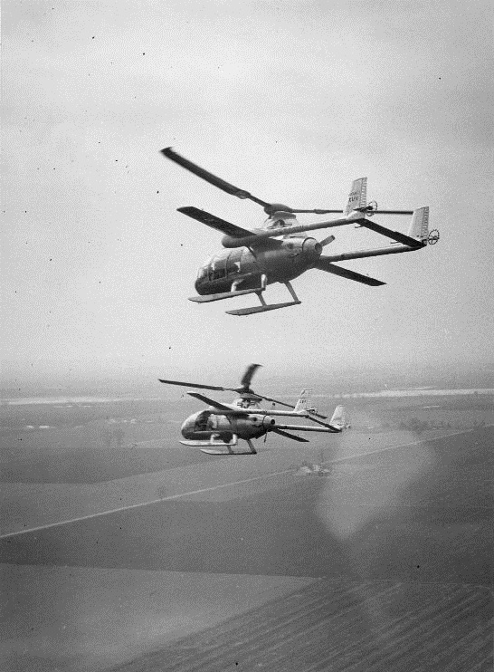 McDonnell XV-1 en formation vus de l'arrière