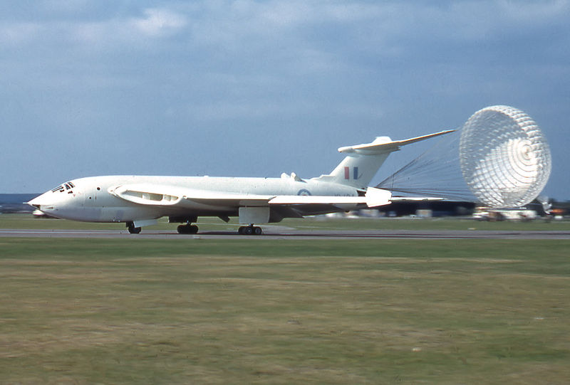 Handley Page Victor de la RAF à l'atterrissage